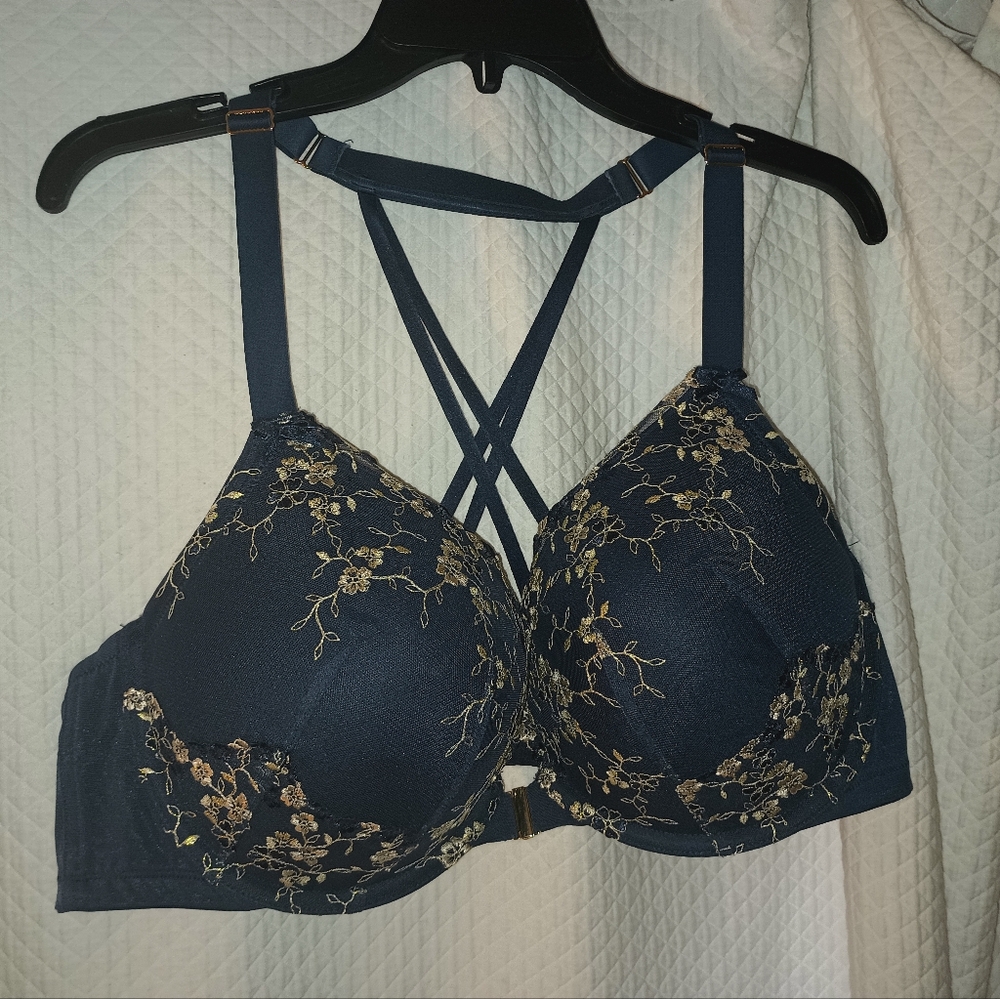 Cacique Navy and Gold Embroidered Floral Boost Plunge Bra Size 44D